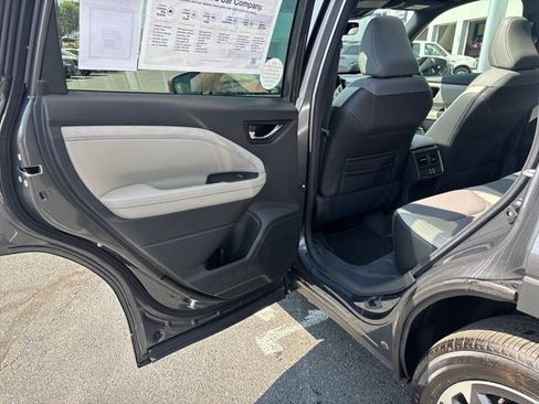 New 2026 Subaru Forester Limited AWD/4WD image 86