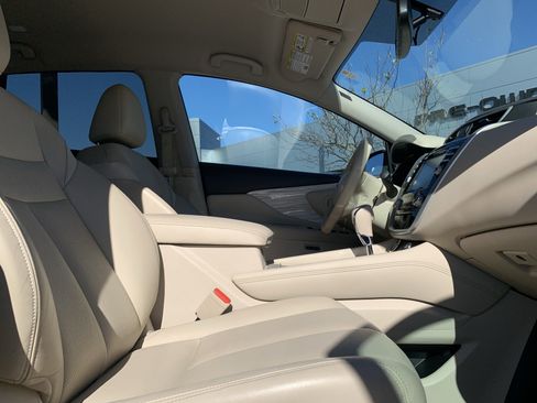 Used 2017 Nissan Murano SL image 35