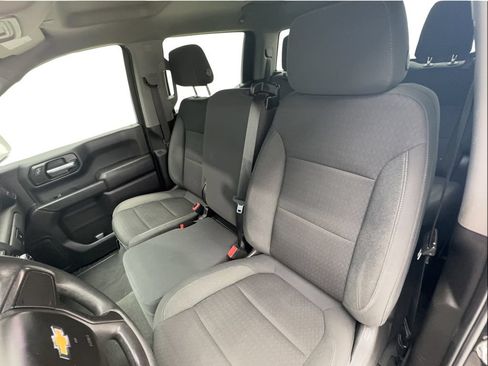 Used 2022 Chevrolet Silverado 1500 Custom RWD image 21