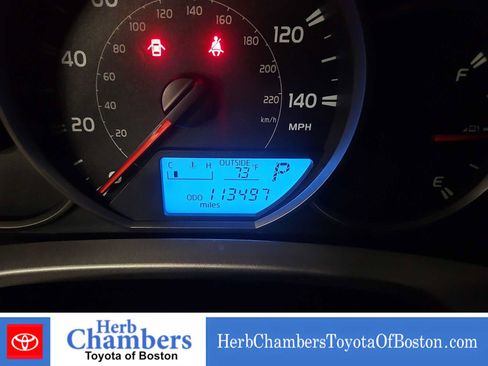 Used 2016 Toyota RAV4 LE AWD/4WD image 5