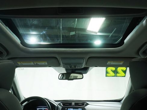 Used 2022 Honda CR-V Touring image 23