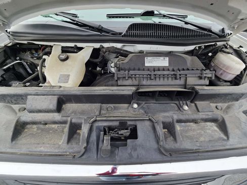 Used 2021 GMC Savana 2500 w/ Driver Convenience Package image 17