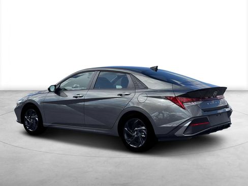 New 2026 Hyundai Elantra Sport image 4