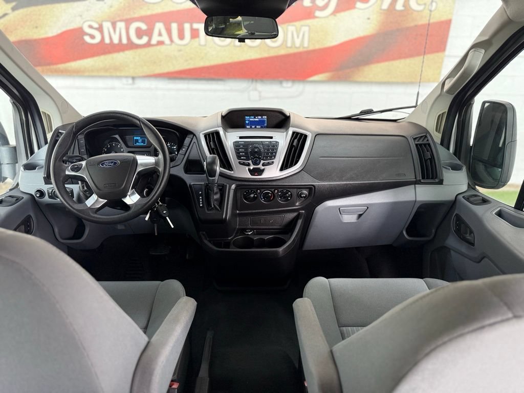 Used 2015 Ford Transit 150 XLT RWD image 26