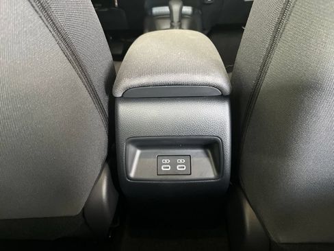 Used 2024 Toyota Corolla LE AWD/4WD image 25