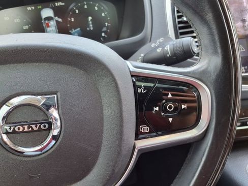 Used 2016 Volvo XC90 T6 Momentum AWD/4WD image 25