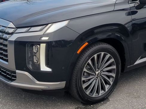 Used 2024 Hyundai Palisade Calligraphy image 10