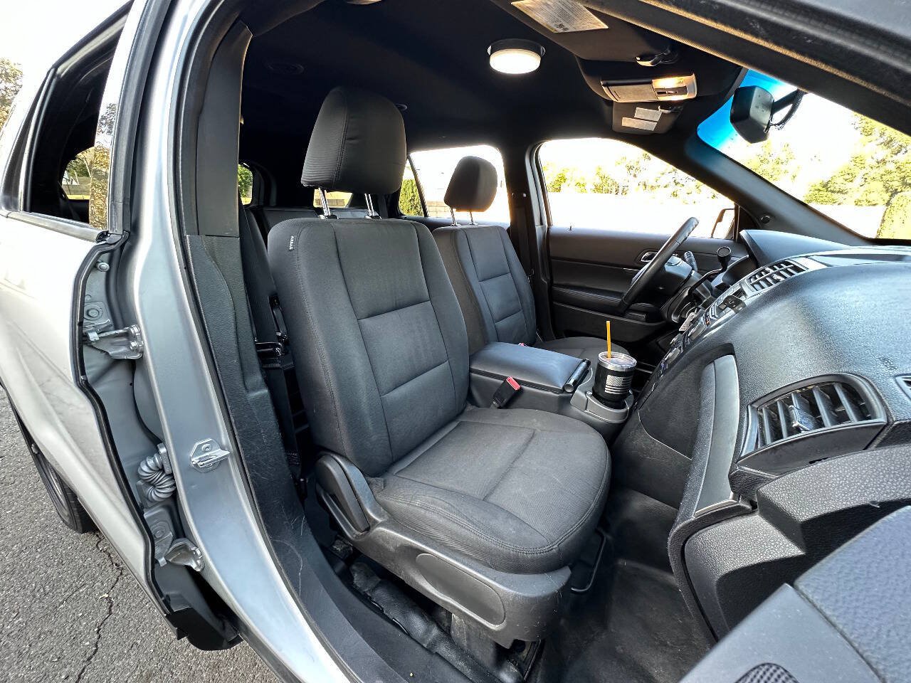 Used 2017 Ford Explorer 4WD Police Interceptor image 12