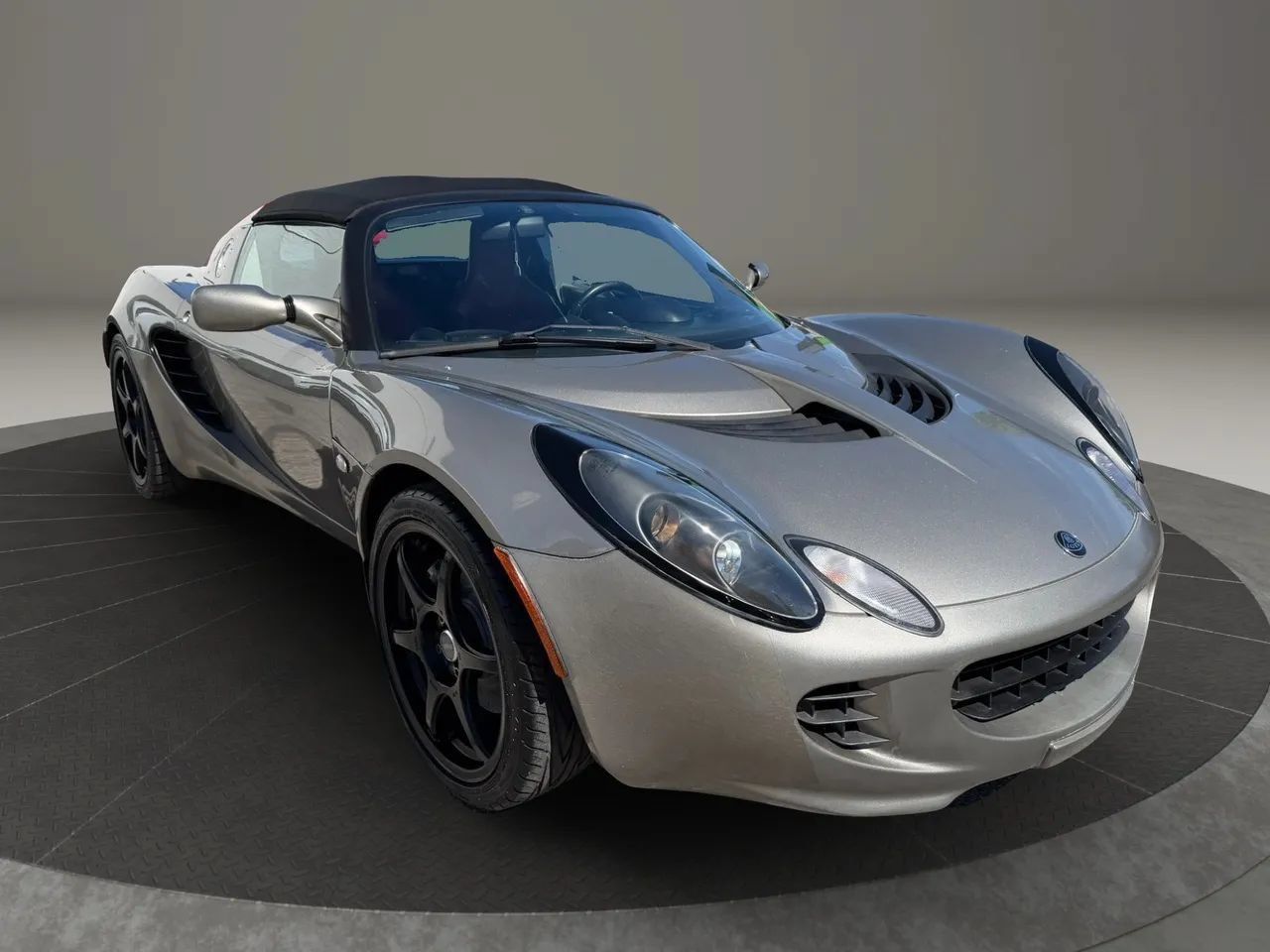 Used 2006 Lotus Elise RWD image 4