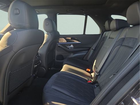 New 2026 Mercedes-Benz GLE 63 AMG S image 11