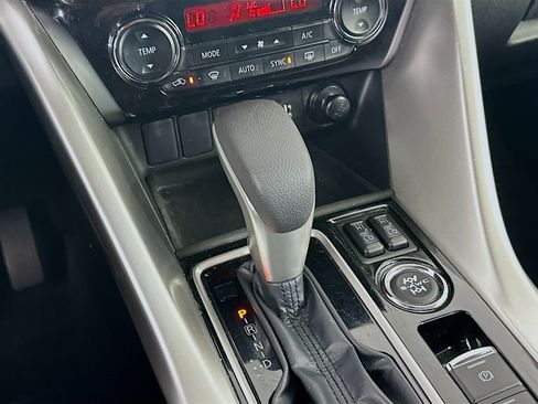 Used 2025 Mitsubishi Eclipse Cross SE AWD/4WD image 25