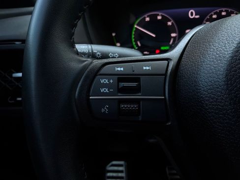 Used 2025 Honda Accord Sport image 38