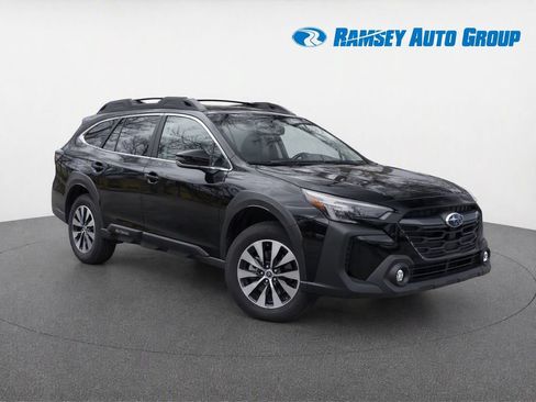 Certified 2024 Subaru Outback Premium AWD/4WD image 2