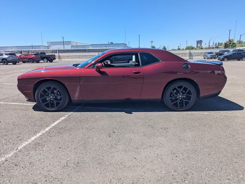Used 2021 Dodge Challenger SXT w/ Blacktop Package RWD image 2