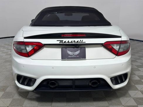 Used 2018 Maserati GranTurismo MC image 10