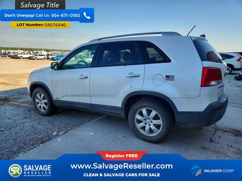 Used 2011 Kia Sorento LX AWD/4WD image 3