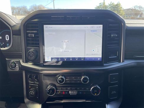 Used 2022 Ford F150 Platinum w/ Bed Utility Package image 22