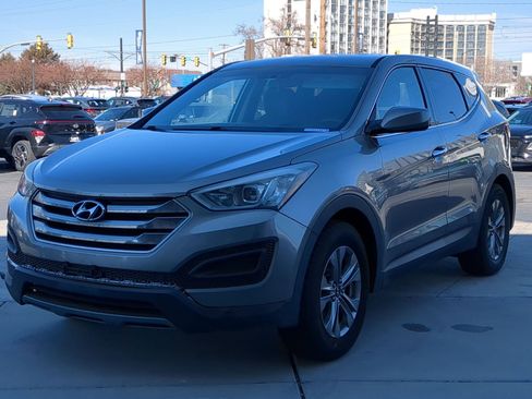 Used 2015 Hyundai Santa Fe Sport image 10