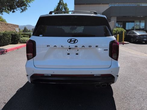 Certified 2025 Hyundai Palisade Calligraphy AWD/4WD image 7