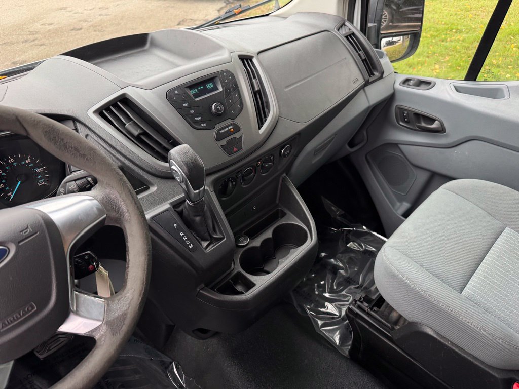 Used 2015 Ford Transit 250 130 Low Roof w/ Exterior Upgrade Package RWD image 8