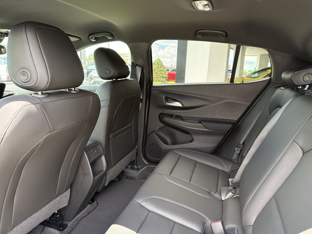 New 2026 Buick Envista Sport Touring w/ Convenience I Package FWD image 20