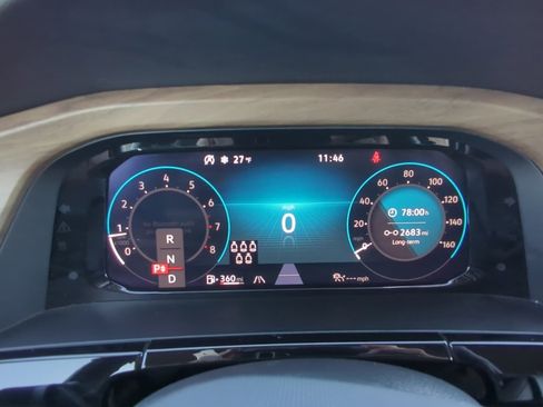 Used 2024 Volkswagen Atlas SE image 23