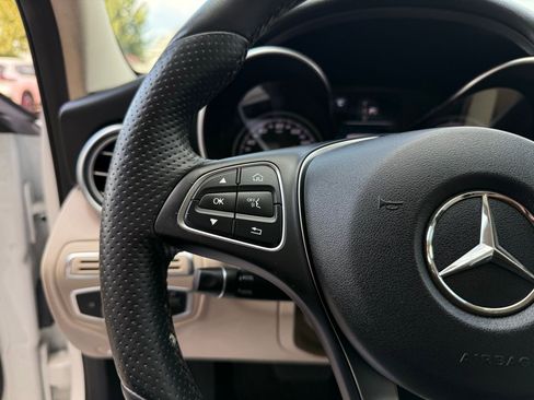 Used 2017 Mercedes-Benz C 300 4MATIC Sedan image 35