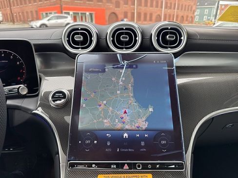 New 2026 Mercedes-Benz GLC 300 4MATIC image 32