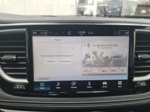 New 2026 Chrysler Pacifica Select w/ S Appearance Package FWD image 2