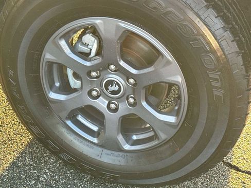 Used 2023 Ford Bronco Big Bend image 7