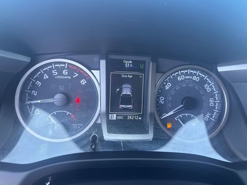 Used 2023 Toyota Tacoma SR5 w/ Technology Package AWD/4WD image 31