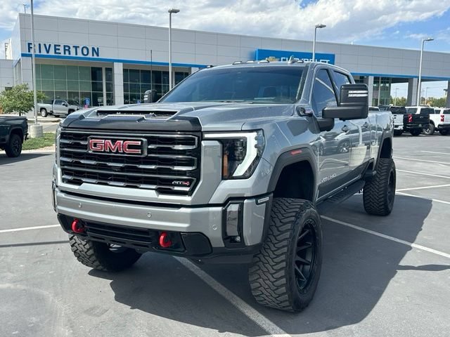 Used 2024 GMC Sierra 3500 AT4 w/ AT4 Premium Plus Package AWD/4WD image 12