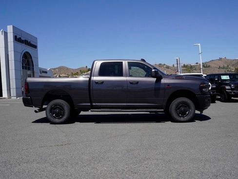 New 2026 RAM 2500 Tradesman AWD/4WD image 3