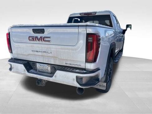 Used 2024 GMC Sierra 3500 Denali w/ Denali Reserve Package image 21