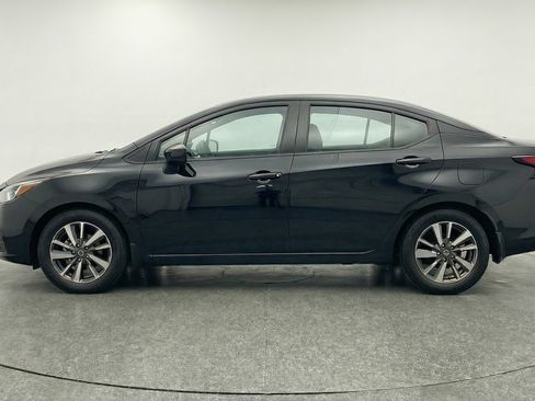 Used 2025 Nissan Versa SV FWD image 5