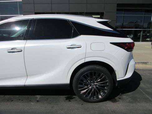 Used 2023 Lexus RX 350 AWD w/ Cold Area Package image 4