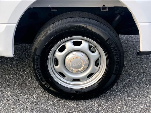 Used 2018 Ford F150 XL w/ XL Power Equipment Group RWD image 10