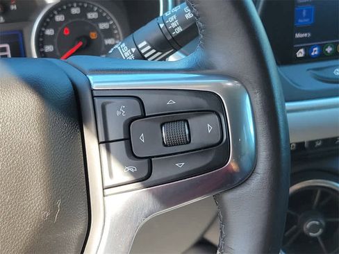 Used 2020 Chevrolet Blazer LT image 26