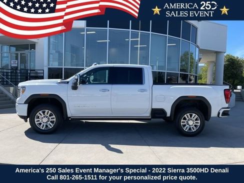Used 2022 GMC Sierra 3500 Denali w/ Denali Ultimate Package AWD/4WD image 2