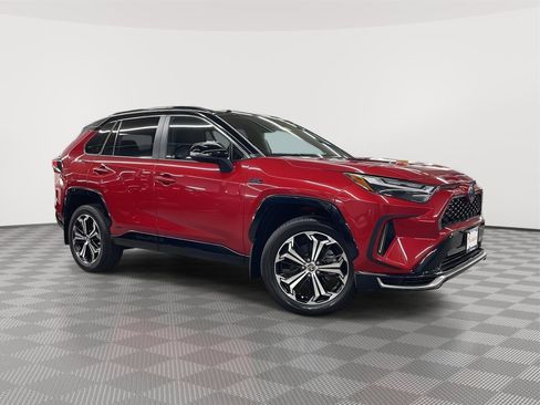Used 2023 Toyota RAV4 XSE w/ Weather Package image 2