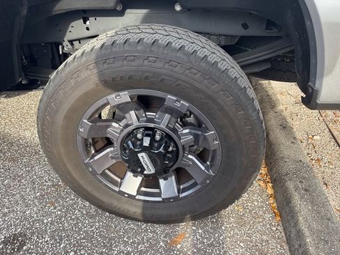 Used 2024 Ford F250 Lariat w/ Lariat Ultimate Package image 8