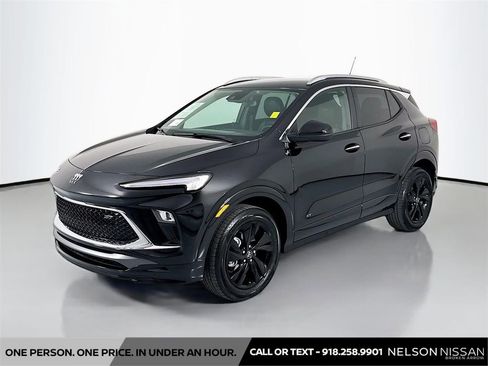 Used 2025 Buick Encore GX Sport Touring w/ Comfort Package AWD/4WD image 1
