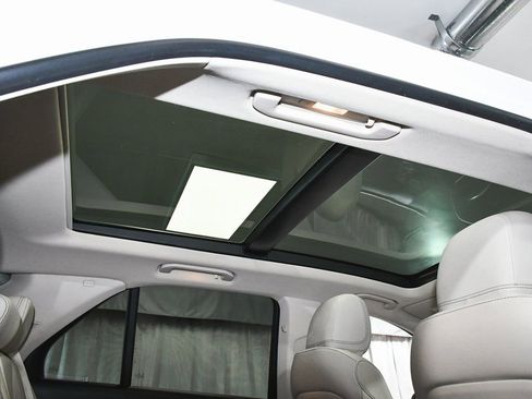 Used 2022 Mercedes-Benz GLE 350 GLE 350 w/ Premium Package image 59