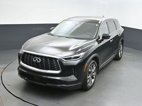 Certified 2025 INFINITI QX60 Luxe image 30