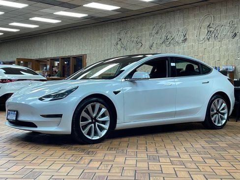 Used 2020 Tesla Model 3 Performance image 4