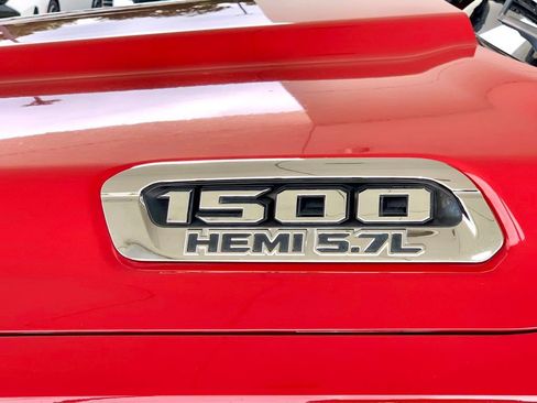 Used 2019 RAM 1500 Big Horn AWD/4WD image 10