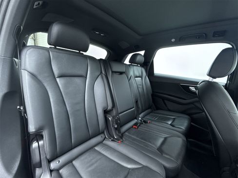 Used 2021 Audi Q7 2.0T Premium Plus w/ Premium Plus Package image 33