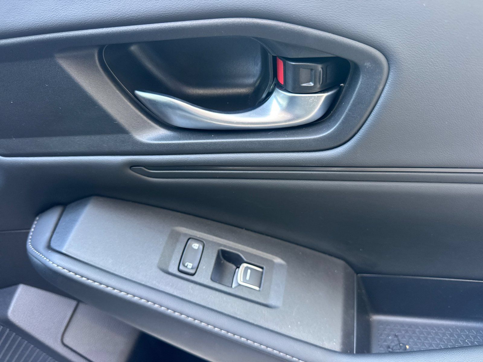 Used 2025 Honda Accord Sport image 19