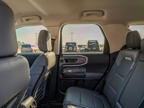 Used 2025 Ford Bronco Sport Badlands w/ Badlands Tech Package AWD/4WD image 16