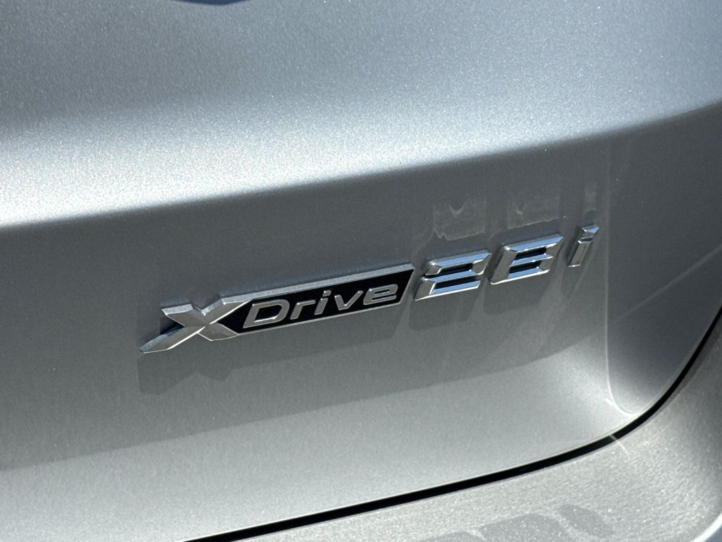 Used 2026 BMW X1 xDrive28i w/ Technology Package AWD/4WD image 9